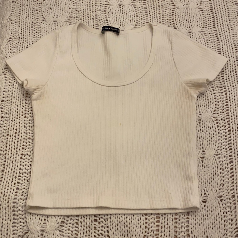White brandy Melville t-shirt